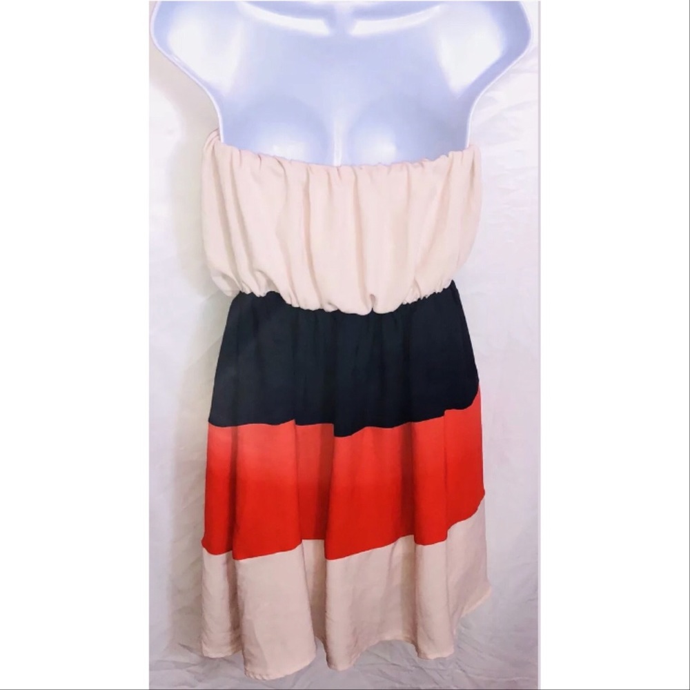 Double Zero Strapless Dress - Picture 5 of 8